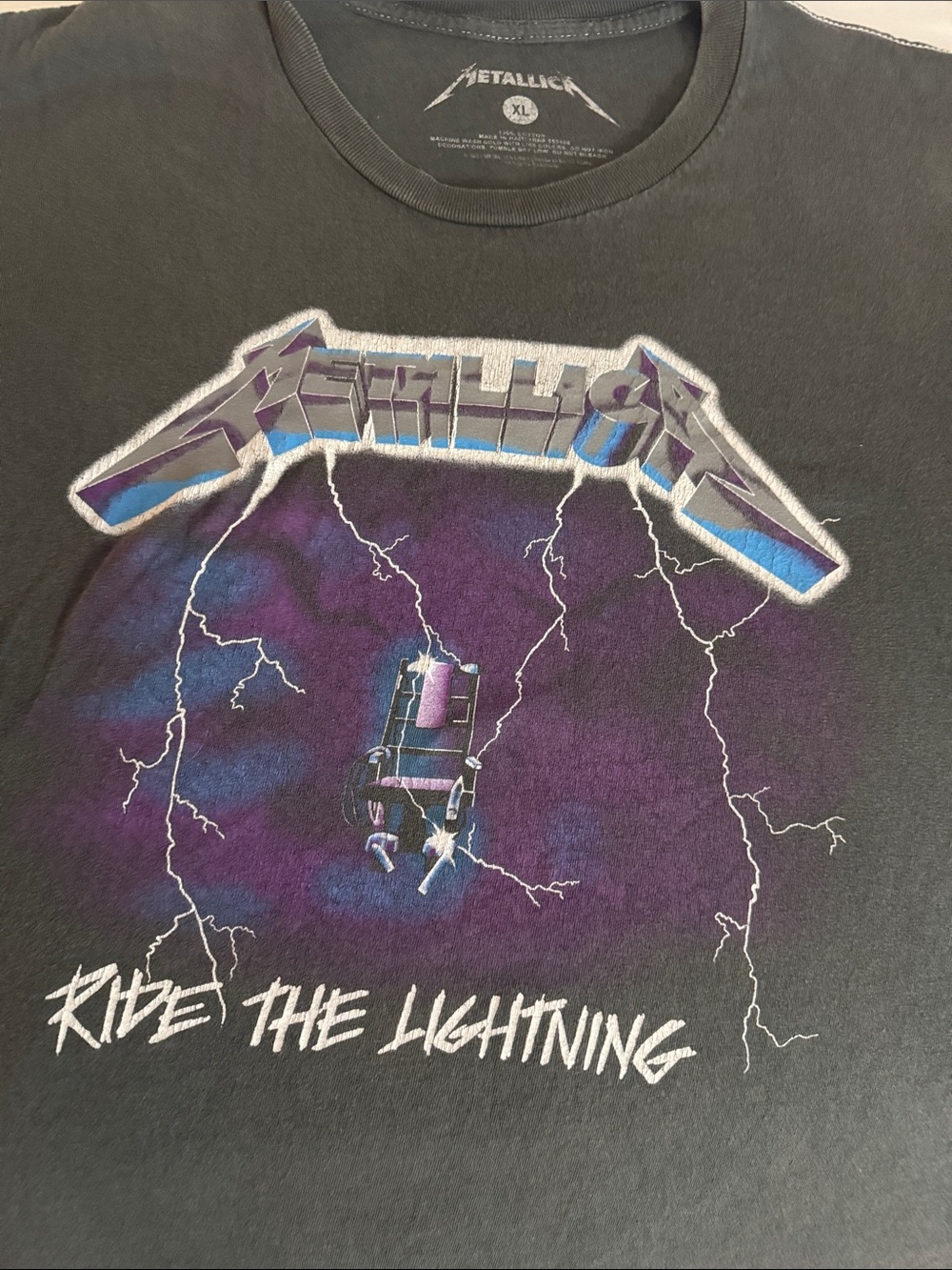 Metallica "Ride The Lightning" Graphic Tee - Black with Purple/Blue Print. XL